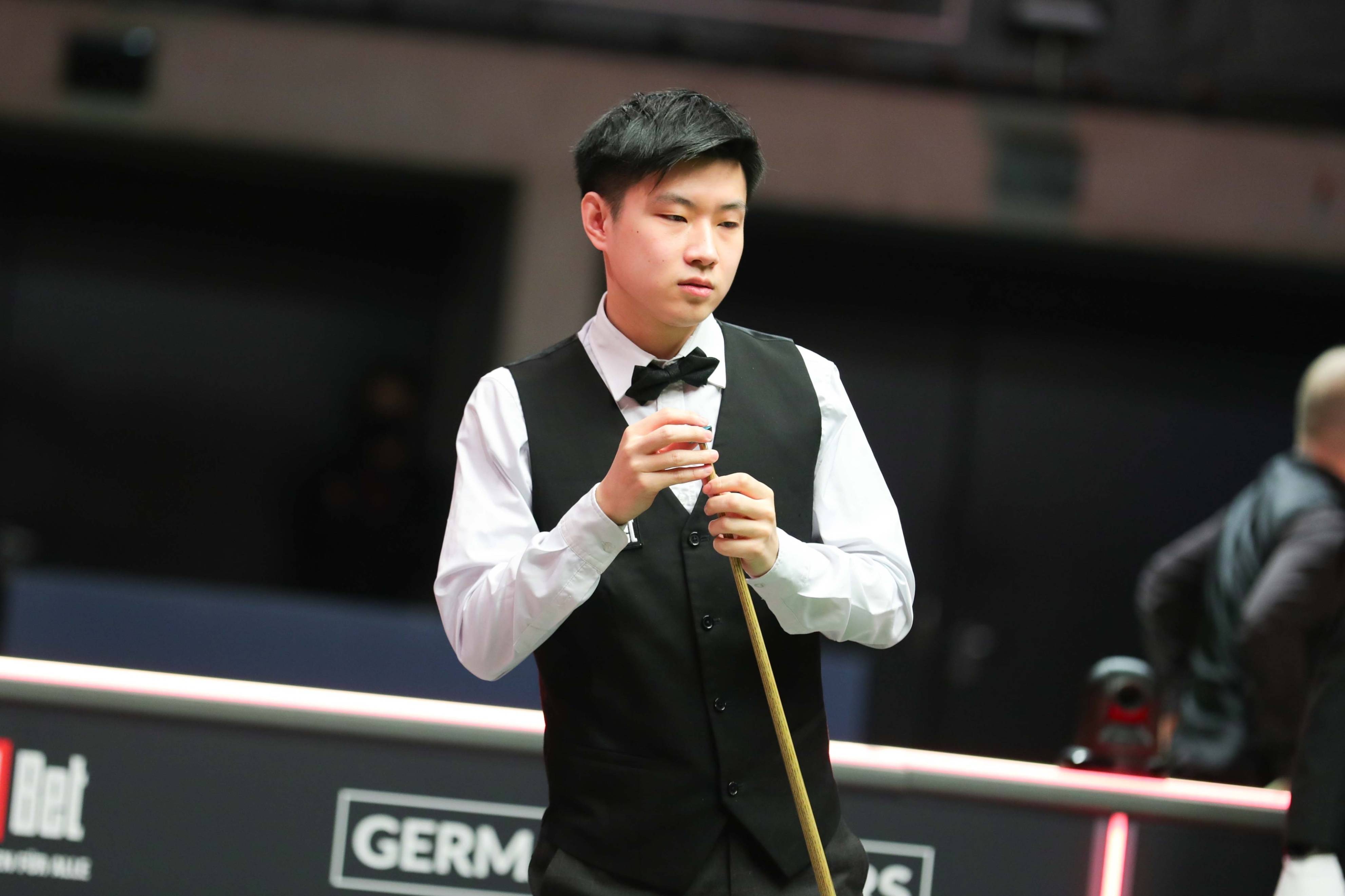 赛季中动摇 赛季中动摇