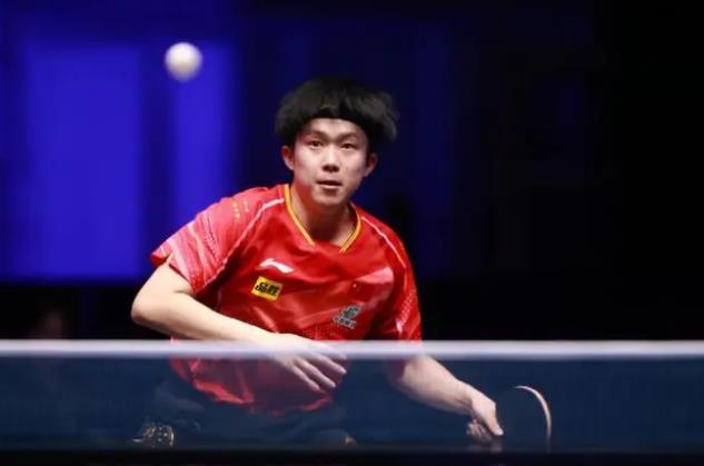 队上下都在 队上下都在